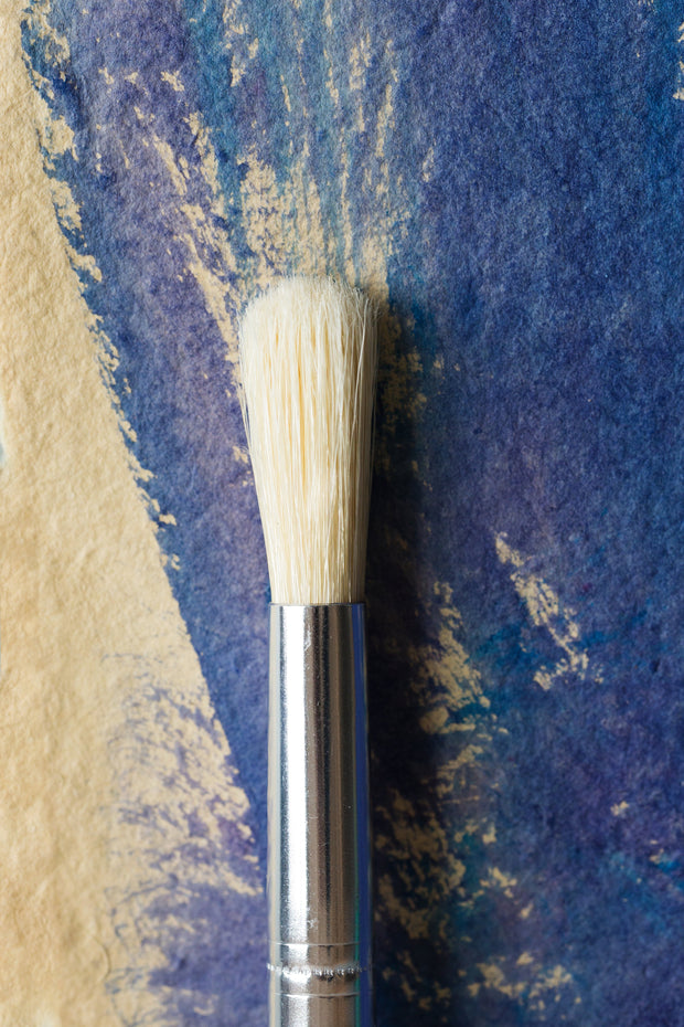 <p>✦</p><h2><strong>Art that inspires.</strong></h2>